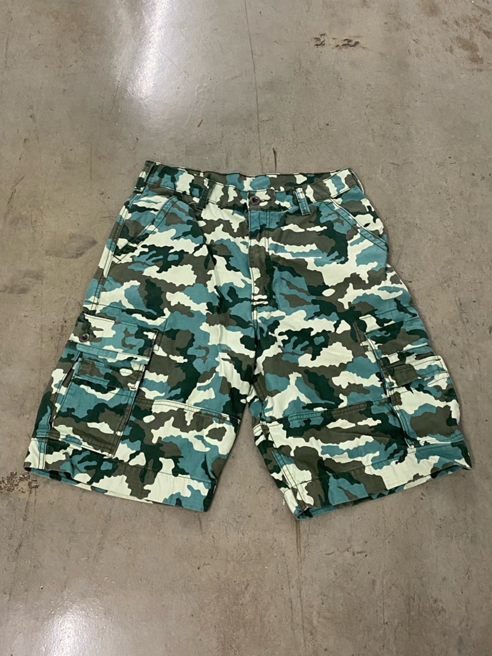 Vintage Levi’s Camo Cargo Shorts